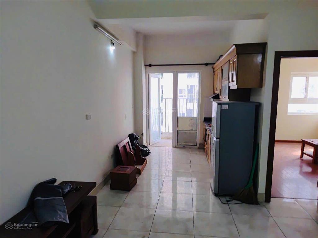 Cho thuê căn hộ tòa a gemek 1  nội thất cơ bản 6,5tr/tháng.  0985 691 ***