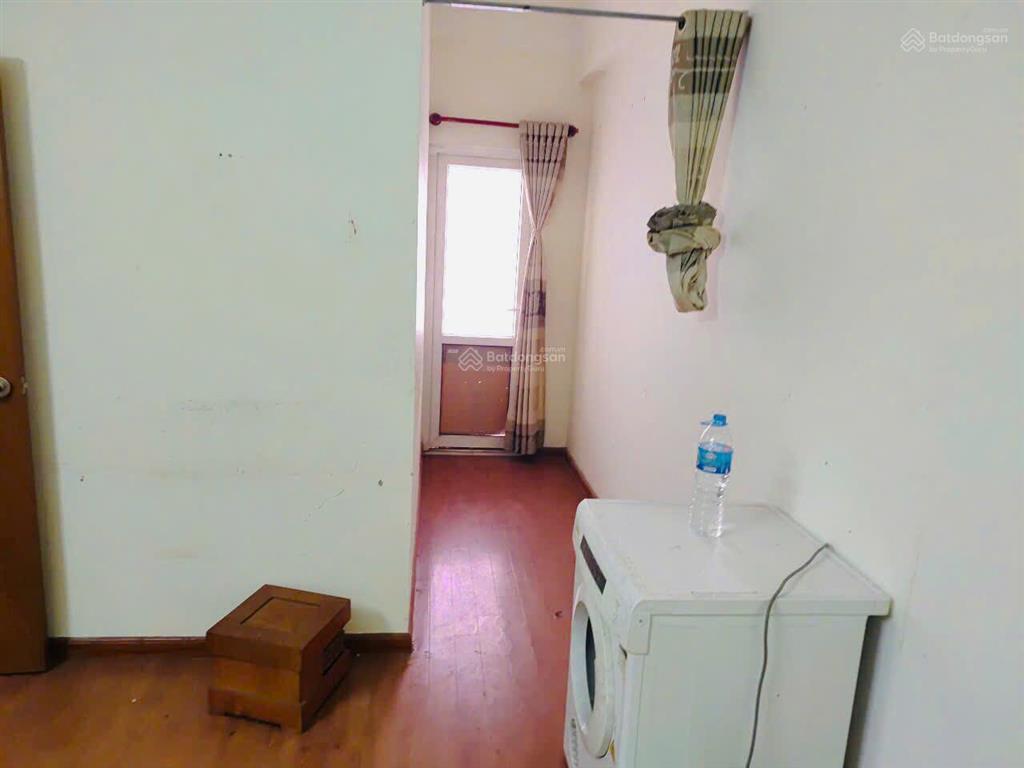 Cho thuê căn hộ tòa a gemek 1  nội thất cơ bản 6,5tr/tháng.  0985 691 ***