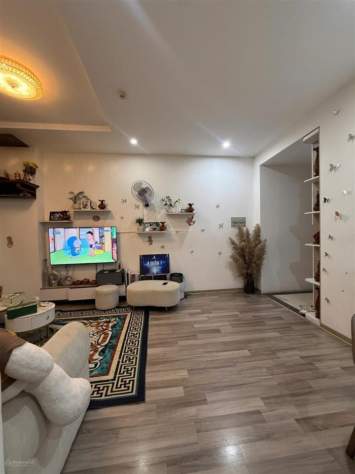 Bán 73.8m 2pn toà 32t the golden an khánh full nội thất giá chỉ 3.9 tỷ