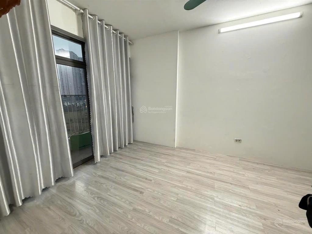 Cần cho thuê căn góc 2n2wc 18t2 the golden an khánh (an khánh) giá 6,5tr