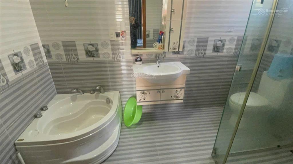 Bán gấp biệt thự tân cổ điển  đường 3a kdc tên lửa