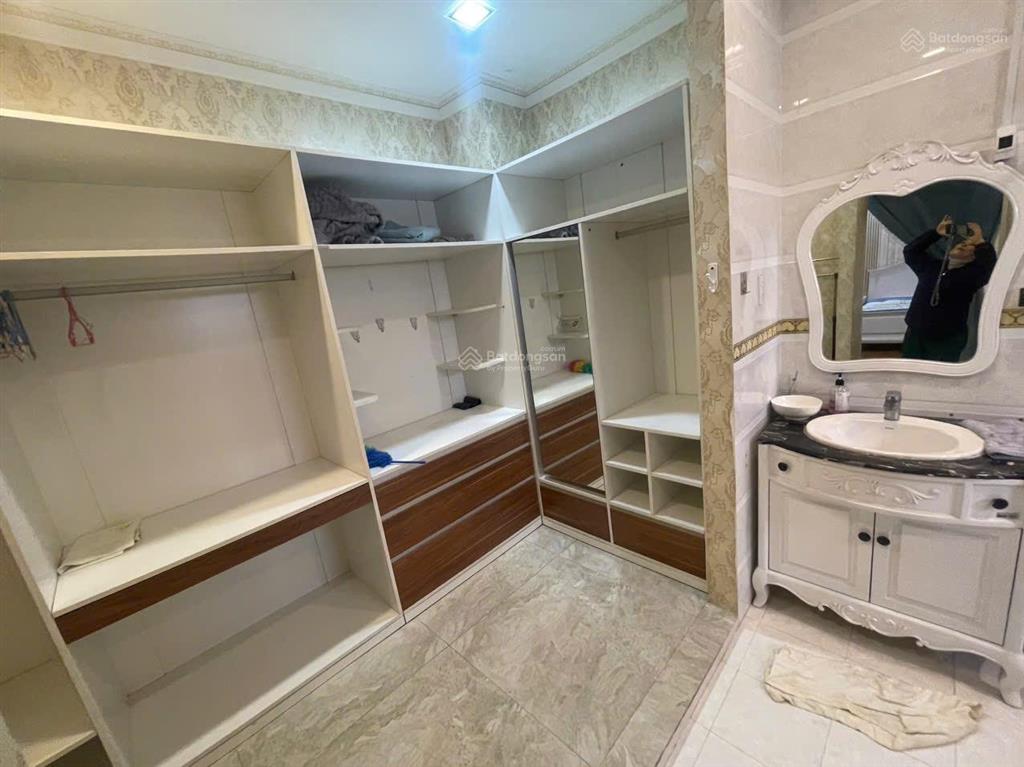 Bán gấp biệt thự tân cổ điển  đường 3a kdc tên lửa