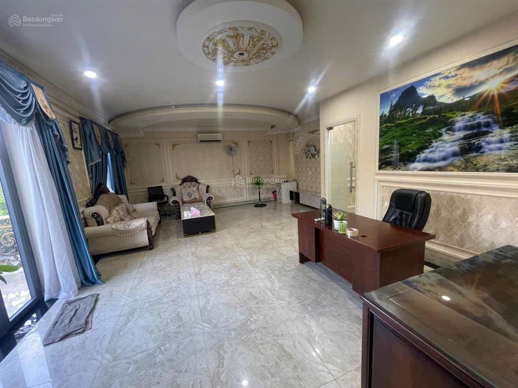 Bán gấp biệt thự tân cổ điển  đường 3a kdc tên lửa