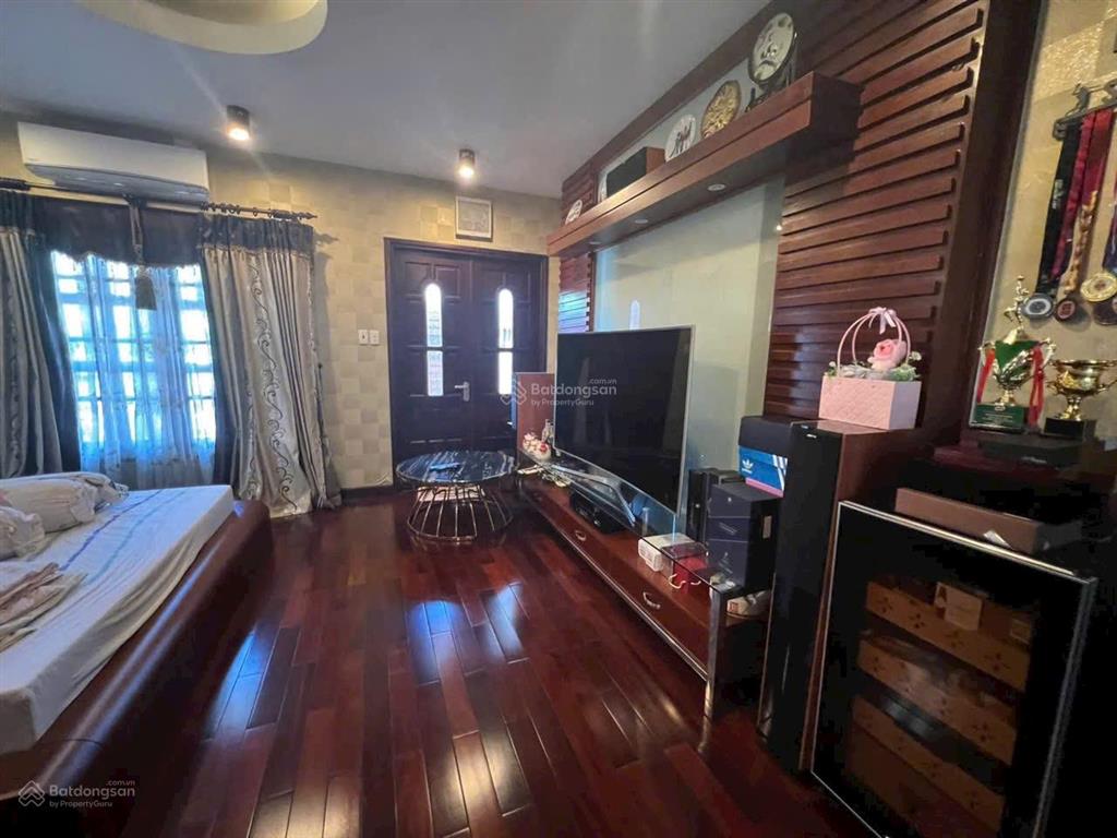 Mt đường số 3a, p. bình trị đông b, q bình tân, diện tích 5 x 20m, kết cấu 3.5 tấm + hầm