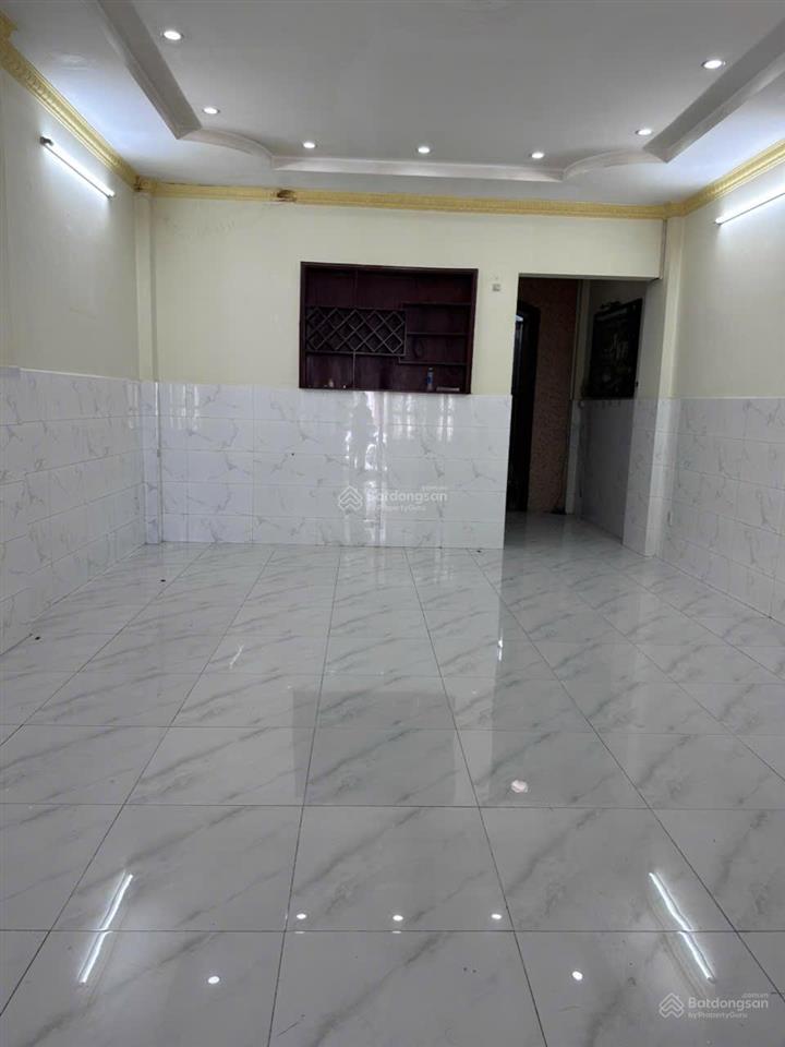 Bán nhà đường số 3  kdc tên lửa vị trí vàng cạnh đường số 1, ngay sát aeon mall bình tân.
