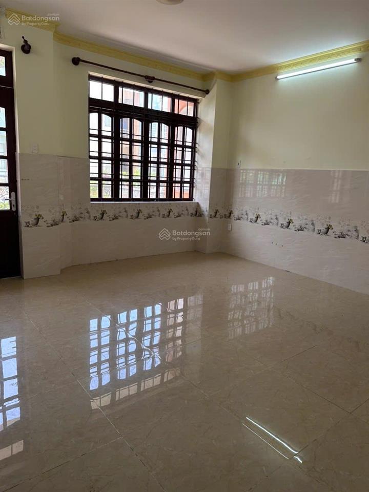 Bán nhà đường số 3  kdc tên lửa vị trí vàng cạnh đường số 1, ngay sát aeon mall bình tân.
