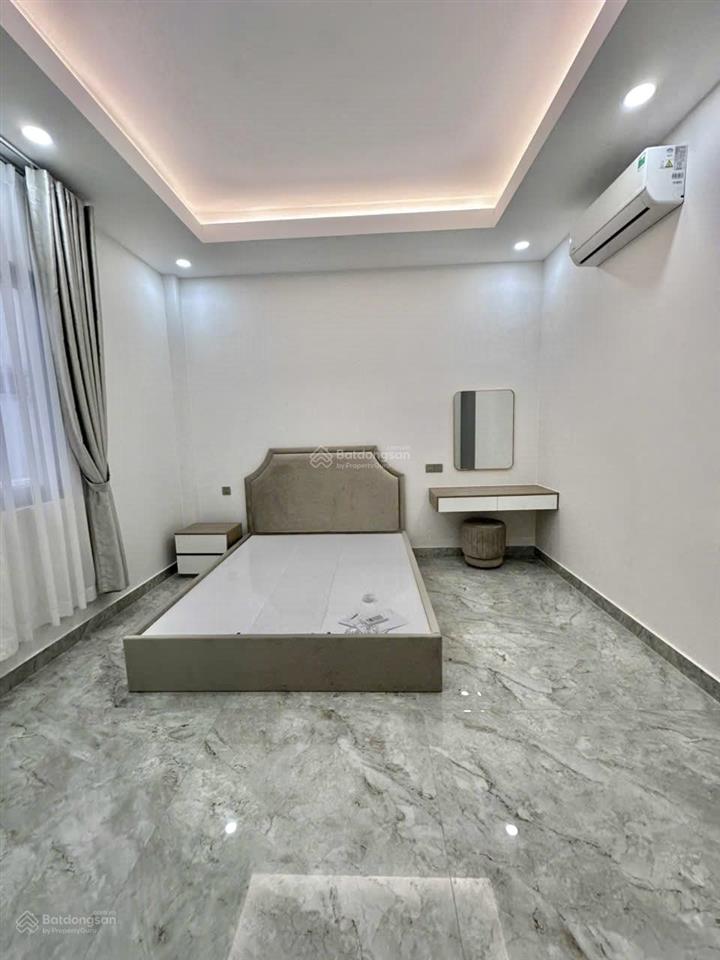 Mặt tiền đường kinh doanh khu ao sen kdc tên lửa  full nội thất  15,3 tỷ thương lượng
