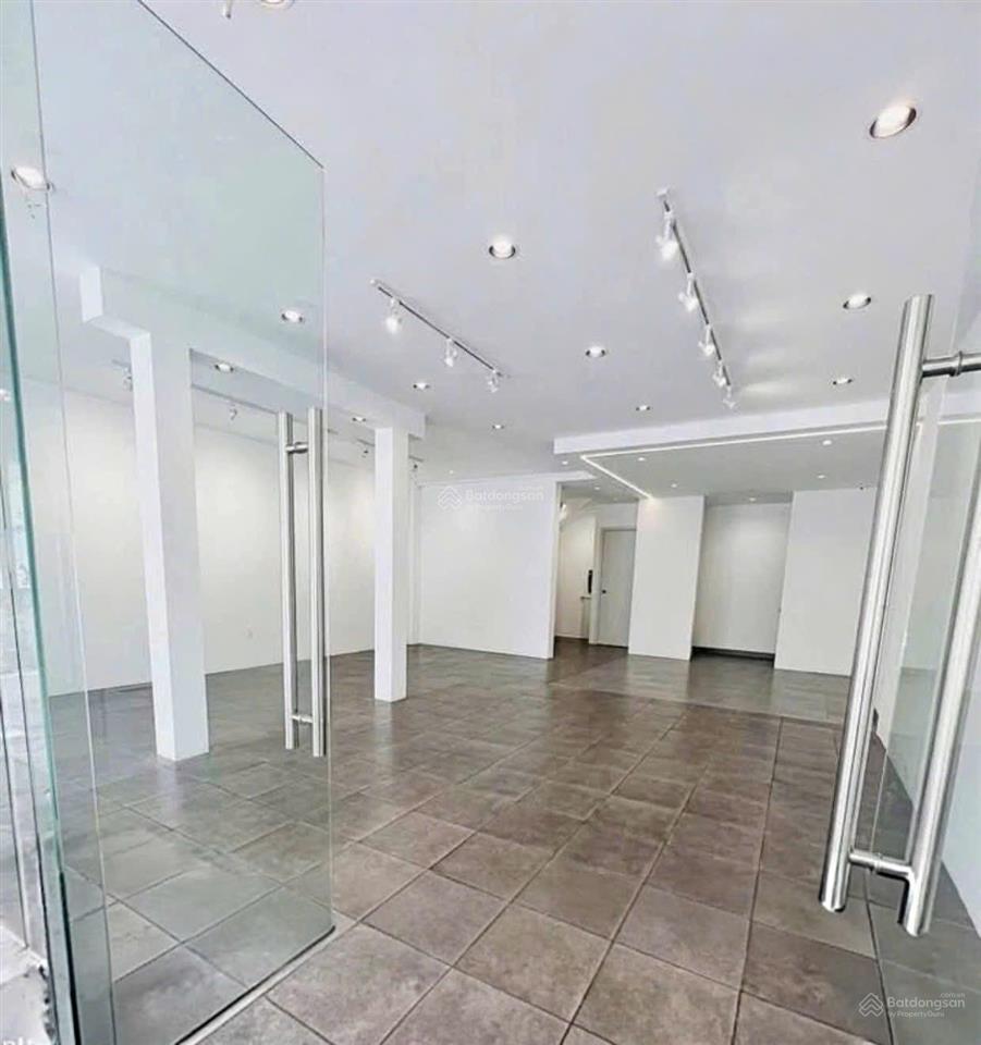 Mặt tiền 8m, 120m² khu phan xích long & đường hoa, phú nhuận
