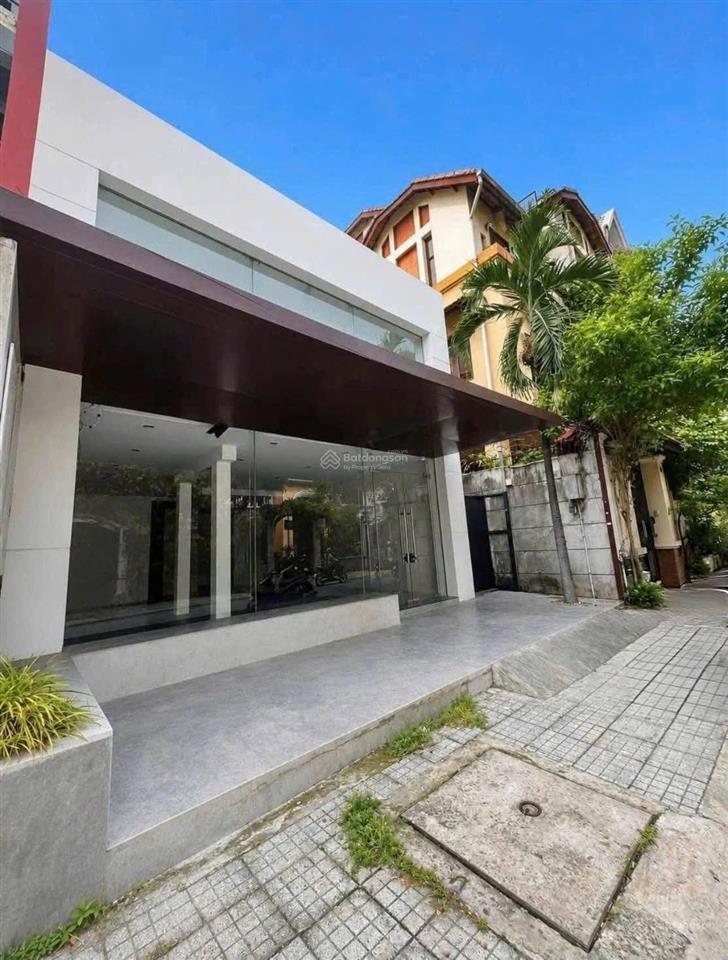 Mặt tiền 8m, 120m² khu phan xích long & đường hoa, phú nhuận