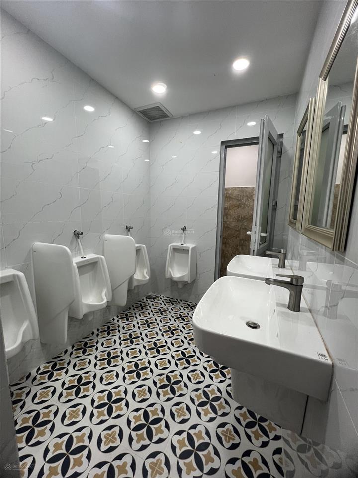 Biệt thự góc 2mt nguyễn đình chính  nguyễn văn trỗi, quận phú nhuận