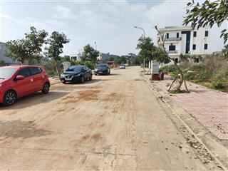 2.660 tỷ  đất phân lô 7m mặt tiền khu sau núi vĩnh yên