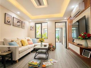 Bán căn tập thể tầng 2 thành công mặt đường, ô tô đỗ chân cầu thang, dòng tiền 150 tr/năm