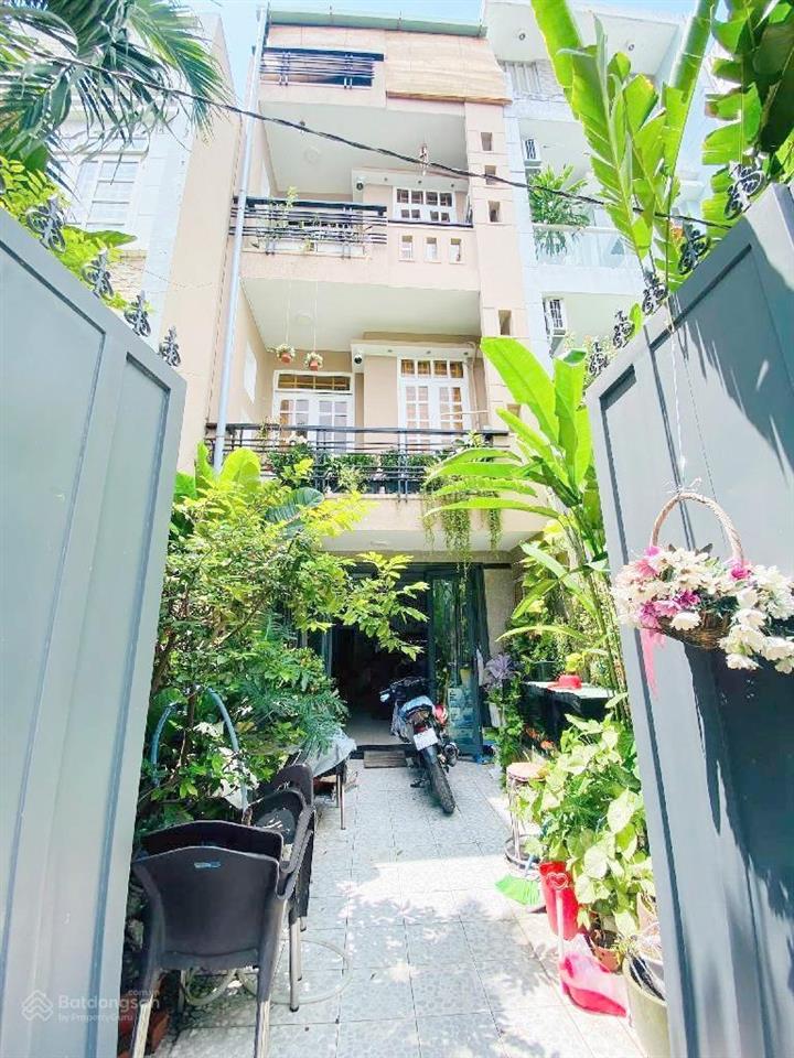 Gò vấp  phạm văn chiêu gần emark  hẻm xe hơi thông  3 tầng đúc  68m2(4x17) vuông vức chỉ 7,2tỷ
