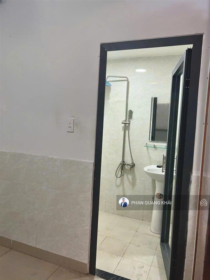 Mặt tiền kinh doanh sầm uất khu 301 linh tây, trung tâm kết nối