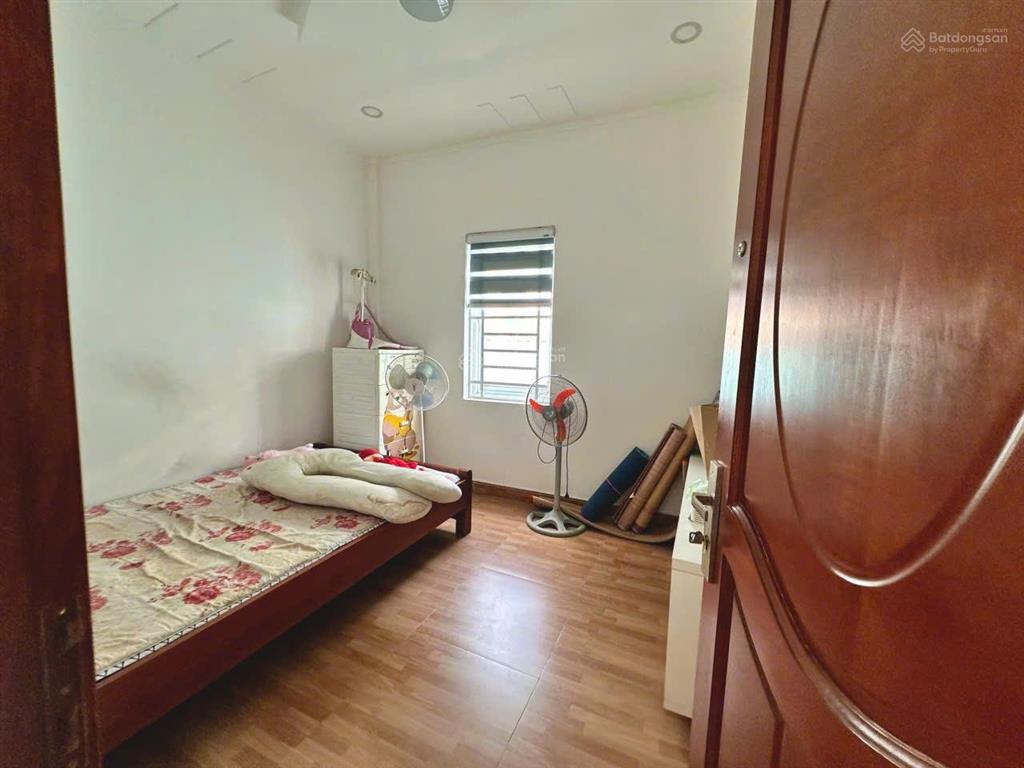 Bán căn góc 2 mặt tiền gần ngay ngã tư bình thái 3 tầng kiên cố