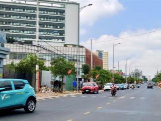 Nhà 3 tầng btct 4pn 3 tầng kiên cố 7.35 tỷ lê văn chí hẻm xe hơi sát bệnh viện đa khoa thủ đức.