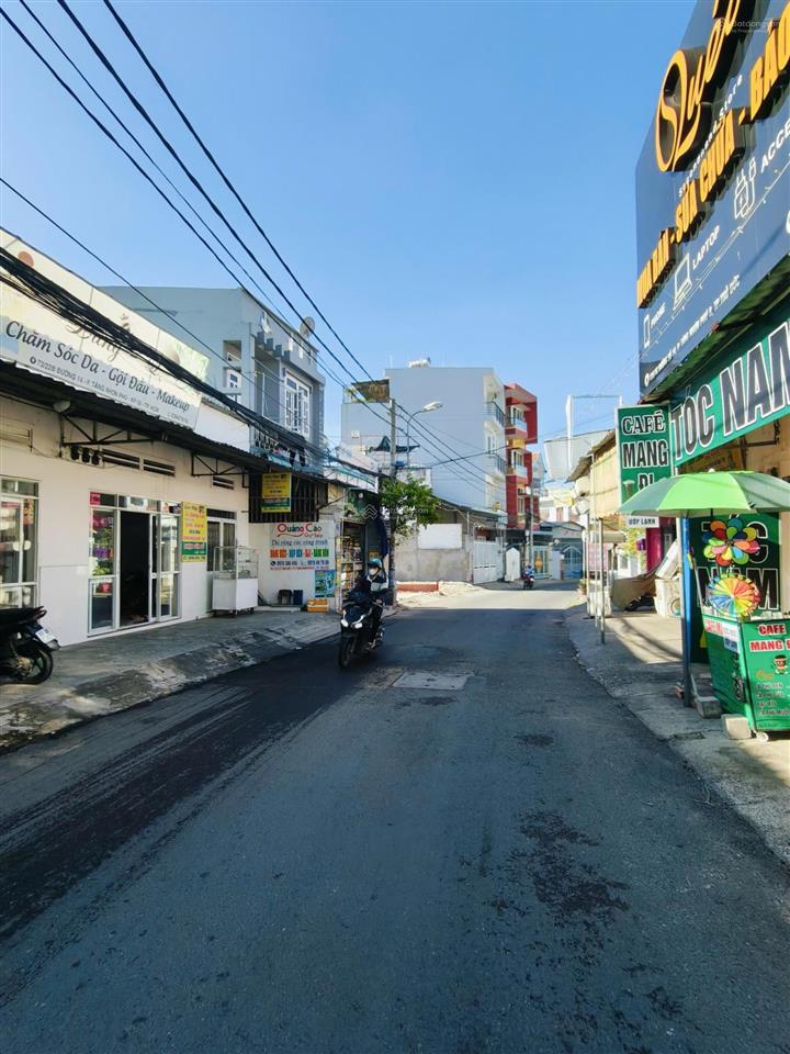 Mặt tiền đường 14 tăng nhơn phú ngang 6.72m khan hiếm  chỉ 9.39 tỷ