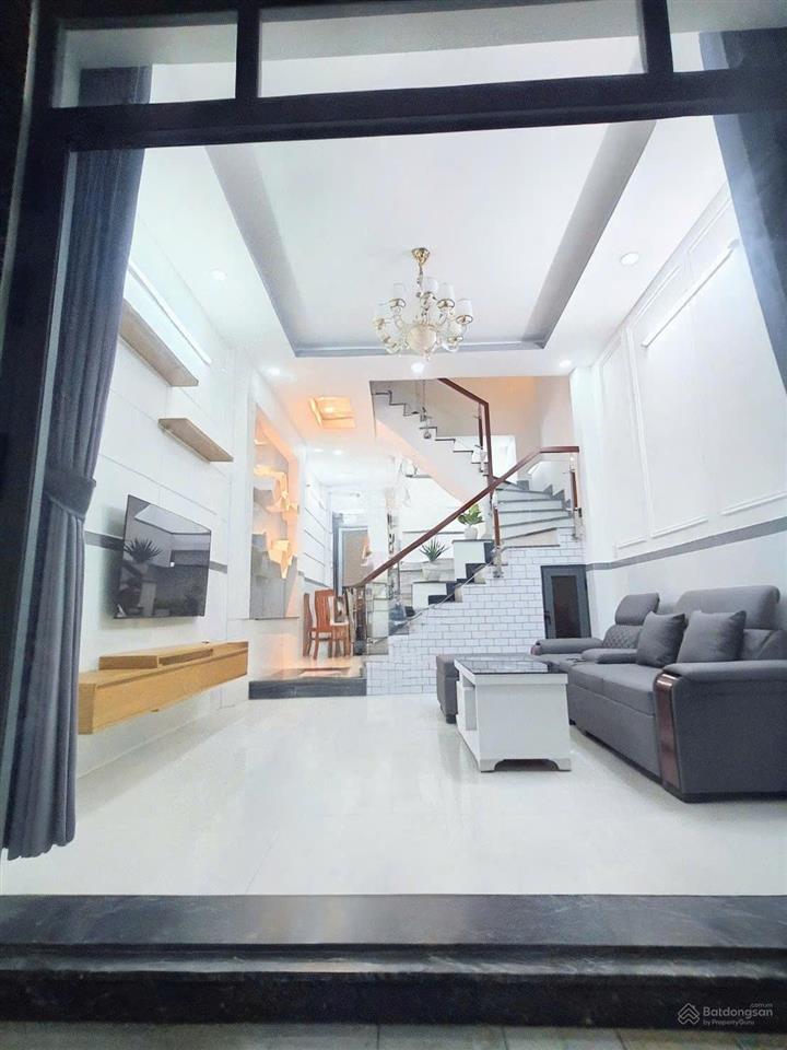 Nhà đẹp linh xuân, thủ đức chốt là dính, xách vali vào ở ngay