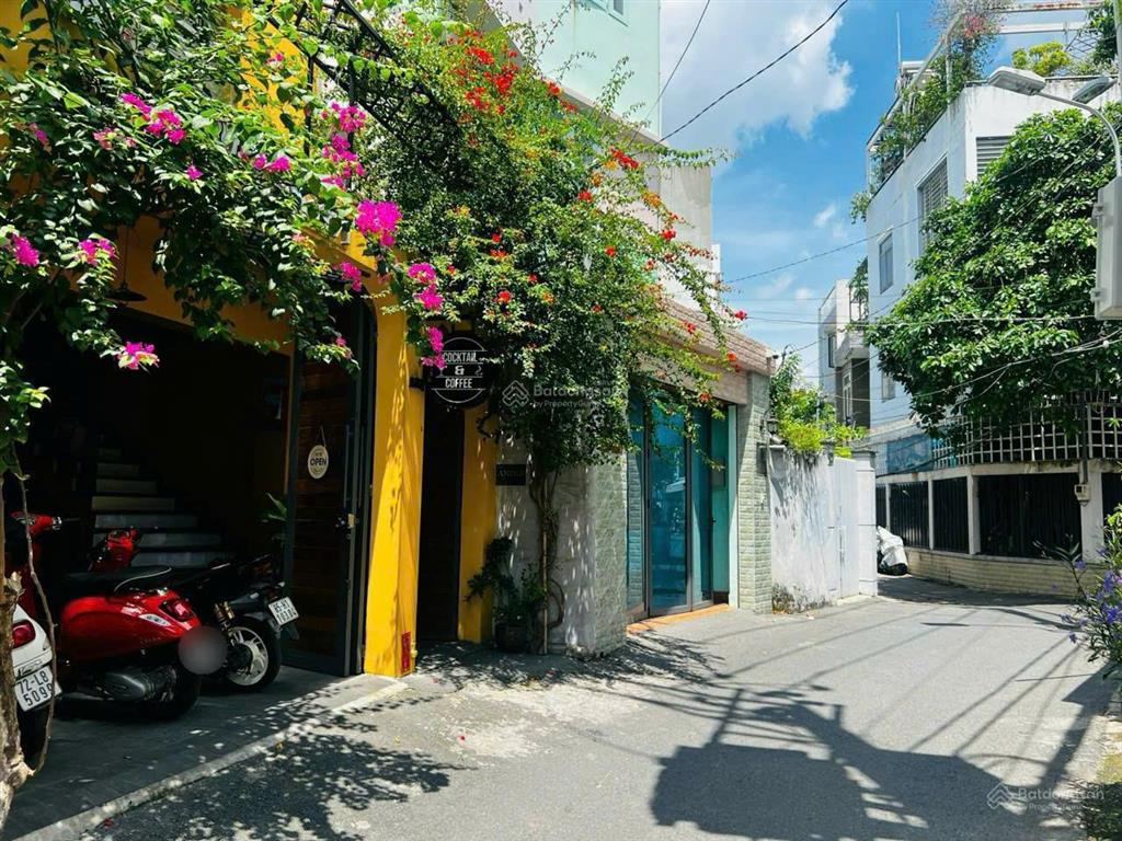 Nhà mt kinh doanh gần himlam linh chiểu, 81m², sát vincom thủ đức, đang cho thuê 18tr/tháng