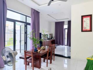 Bán nhà lái thiêu view sông sài gòn 212m2, nhà mới đẹp, gần chợ, giá 7,5 tỷ