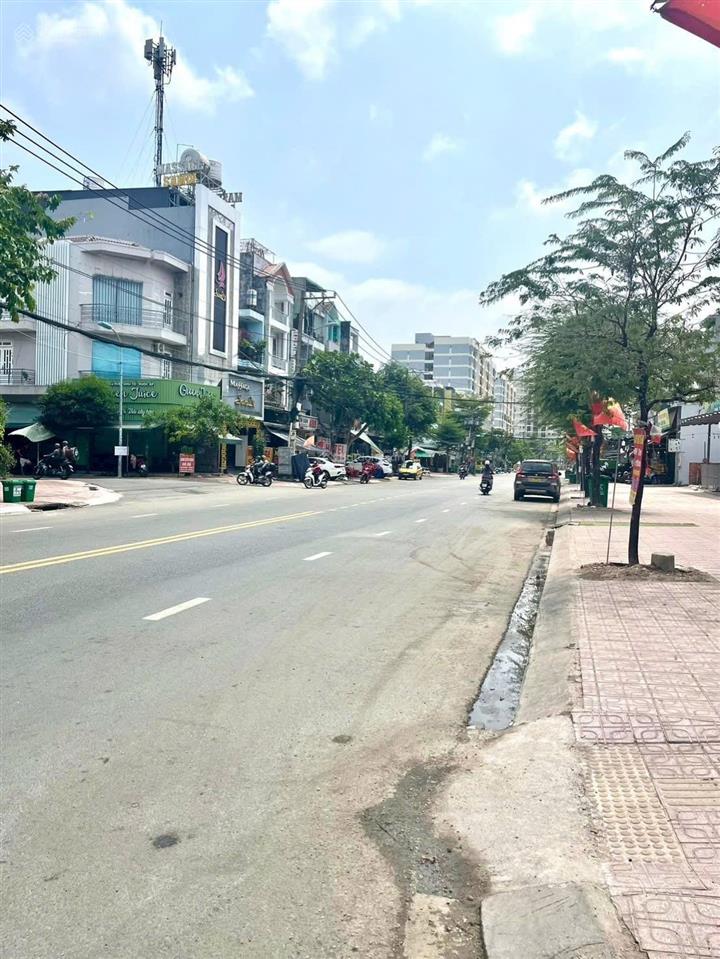 Bán lô đất trung tâm bến cát giá rẻ 750 triệu, 110m2 full thổ cư gần quốc lộ 13