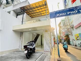 Cho thuê nhà đẹp góc 2 mặt tiền số 405b sư vạn hạnh, quận 10. dt 4x17, trệt, 1 lầu, trống suốt.