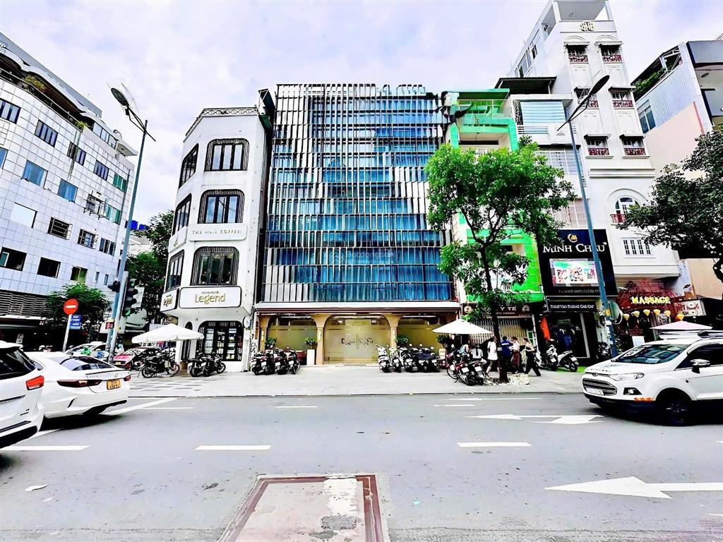Cho thuê tòa nhà số 221223225 lý tự trọng, quận 1. dt 12x20m, trệt, 4 lầu, gần chợ bến thành.
