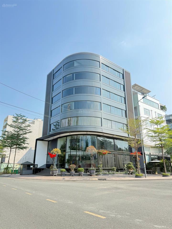 Cho thuê nhà góc 2mt số 5860 nguyễn văn kỉnh  nguyễn an, quận 2, 15.5x20m, 500tr/th