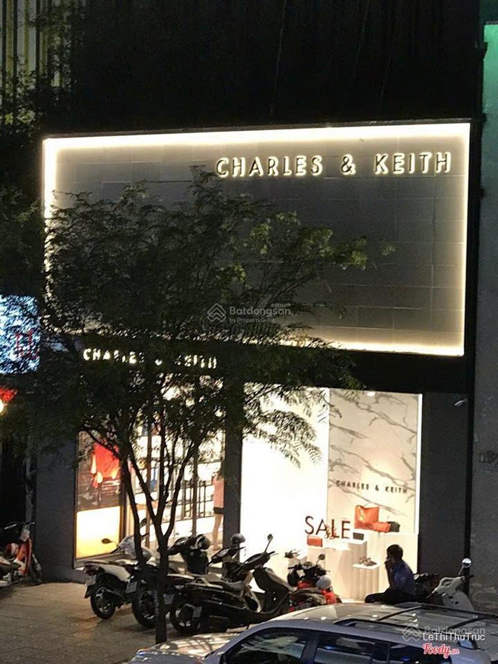 Cho thuê nhà góc 2mt số 187 hai bà trưng, phường 6, quận 3 ( hẻm hông), 8x20m, 200tr/th
