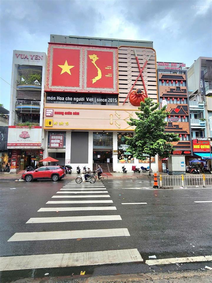 Cho thuê tòa nhà dtsd 3200m2, mặt tiền số 200 nguyễn tri phương, quận 10, nhà đẹp mặt tiền 19.5m