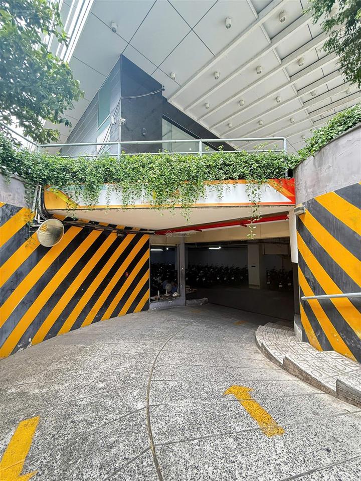 Cơ hội thuê tòa nhà lớn 123 nguyễn đình chiểu phường xuân hòa quận 3 dt 7000m2 kinh doanh đa ngành