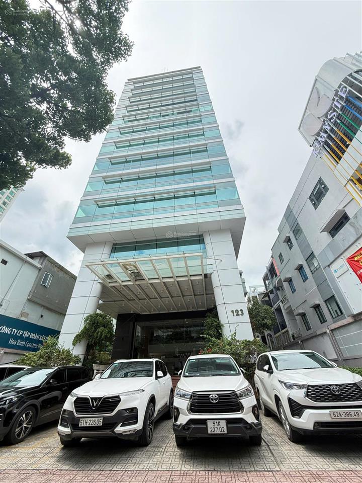 Cơ hội thuê tòa nhà lớn 123 nguyễn đình chiểu phường xuân hòa quận 3 dt 7000m2 kinh doanh đa ngành