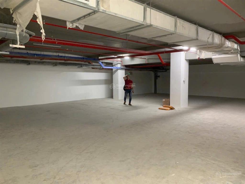 Toà nhà cho thuê mặt tiền 10 kỳ đồng phường 9 quận 3 kiến trúc hiện đại 13 tầng nổi 1.6 tỷ/tháng