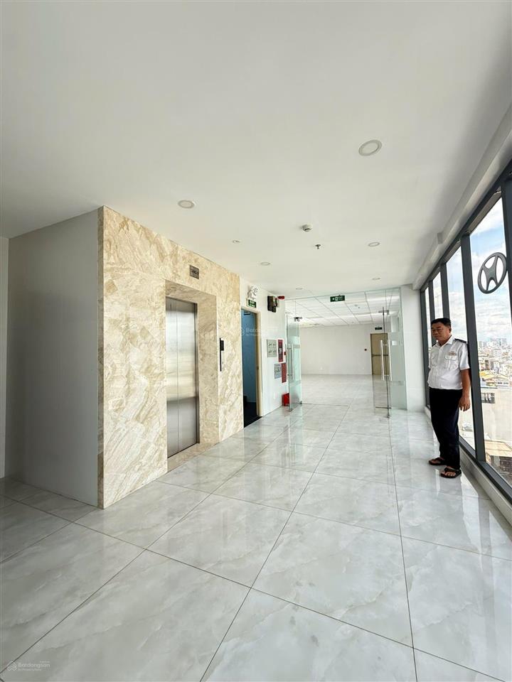 Cho thuê tòa nhà đẹp 2.200m², số 14 nguyễn văn trỗi, quận phú nhuận, 2 hầm, 10 tầng, pccc