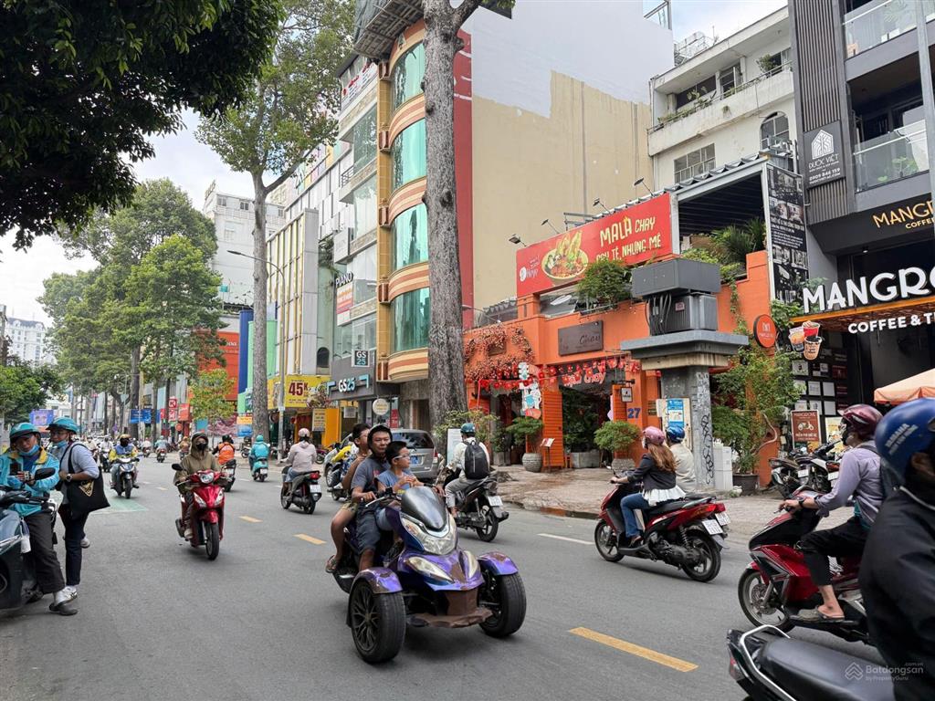 Cho thuê nhà mặt tiền cao thắng, phường 2, quận 3. dt 5.8 x 15.5m. giá 68 triệu/th