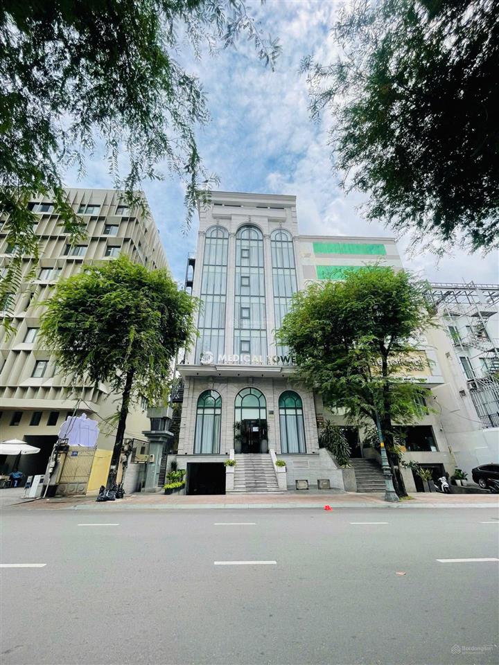 Cho thuê tòa nhà mặt tiền trương định, quận 3, 1 hầm 7 lầu vị trí vàng kinh doanh