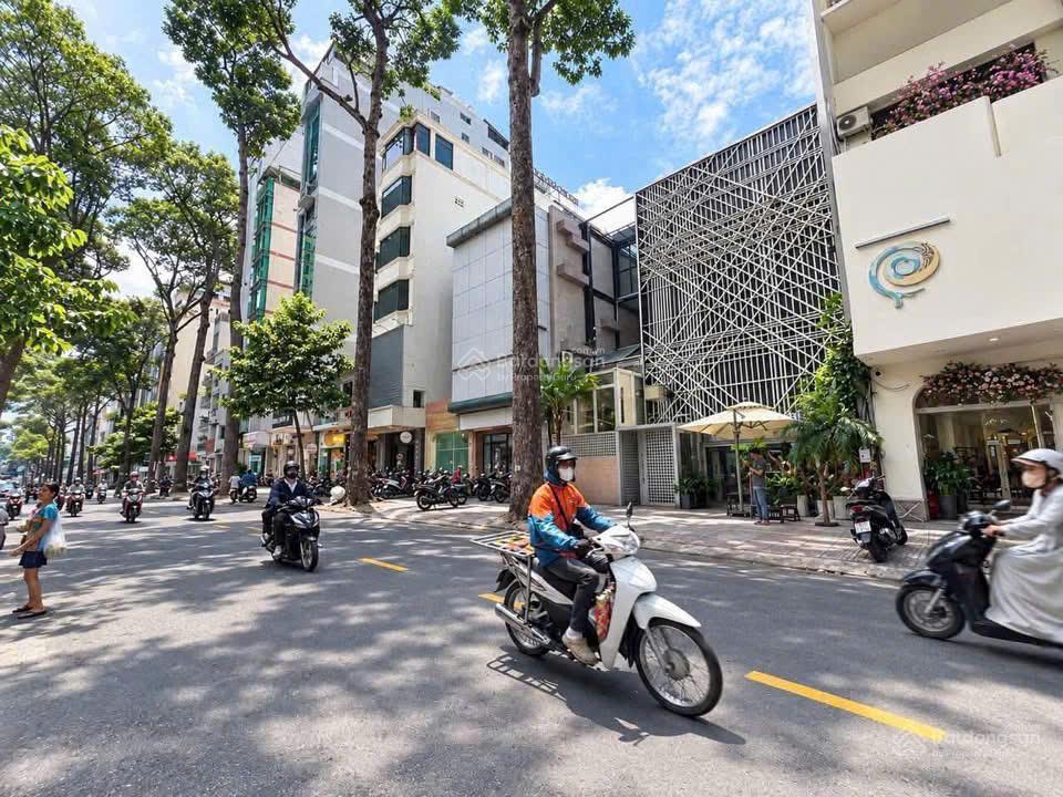 Cho thuê nhà mặt tiền 53a bùi thị xuân, quận 1  1.200m²  3 tầng  giá 250 triệu/tháng
