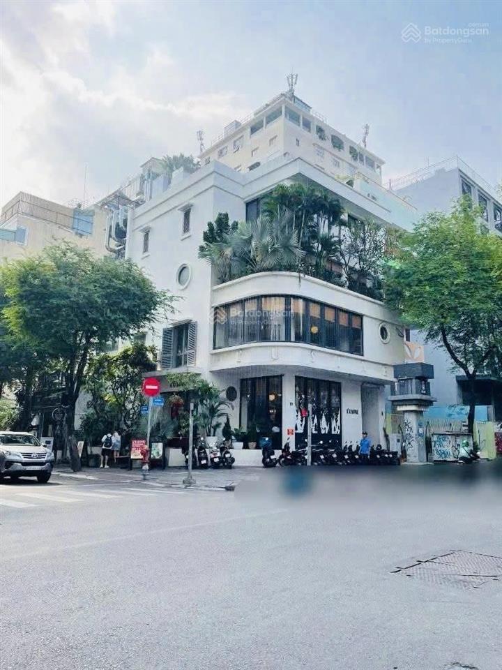 Cho thuê nhà góc 2 mặt tiền 19 lê thánh tôn vs thái văn lung, quận 1, hầm, trệt, 2 lầu, rất đẹp.