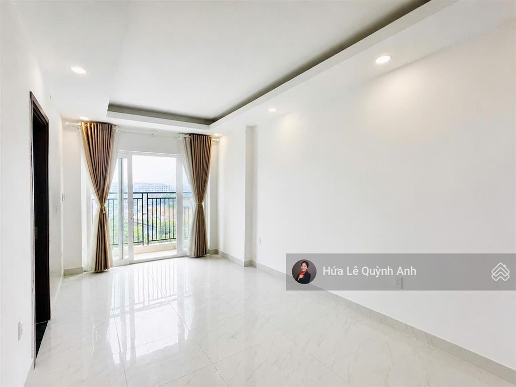 Cho thuê 2pn+2wc ntcb richmond city 13,5tr (rèm, 3 máy lạnh, 3 máy nước nóng)