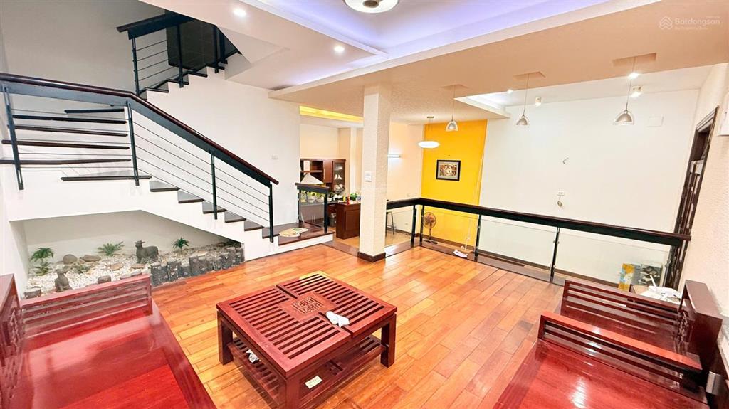 Chính bán gấp biệt thự kđt mỹ đình  nguyễn cơ thạch  gần vườn hoa. 100m2 x4t  giá 38 tỷ.