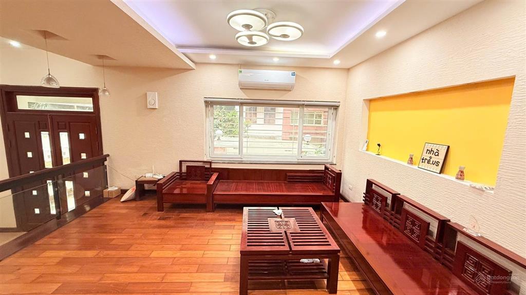 Chính bán gấp biệt thự kđt mỹ đình  nguyễn cơ thạch  gần vườn hoa. 100m2 x4t  giá 38 tỷ.
