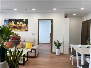 Cho thuê 2pn nội thất đẹp tại eco green, 17 triệu vnd, dt 67m2