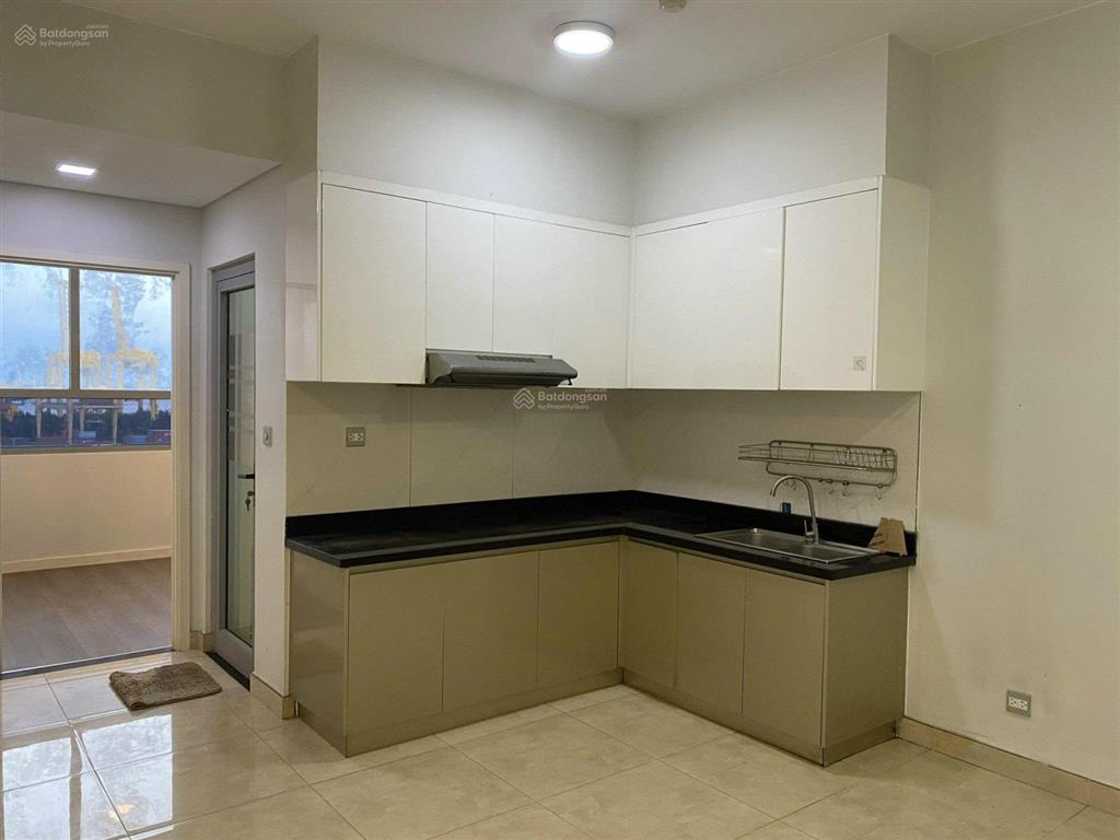 Cần bán căn 3pn  94m2  full nt  giá 4.85 tỷ view sông đông nam