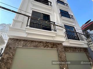 Bán nhà 5tx33m2 ôtô đỗ gần tại ỷ la dương nội, cách vòng xuyến lê trọng tấn 1km giá chỉ hơn 5 tỷ.