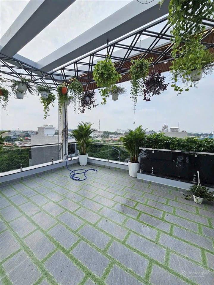 Chính chủ cần bán nhà phố mới 100% , full nội thất, ngân hàng hỗ trợ 70%.