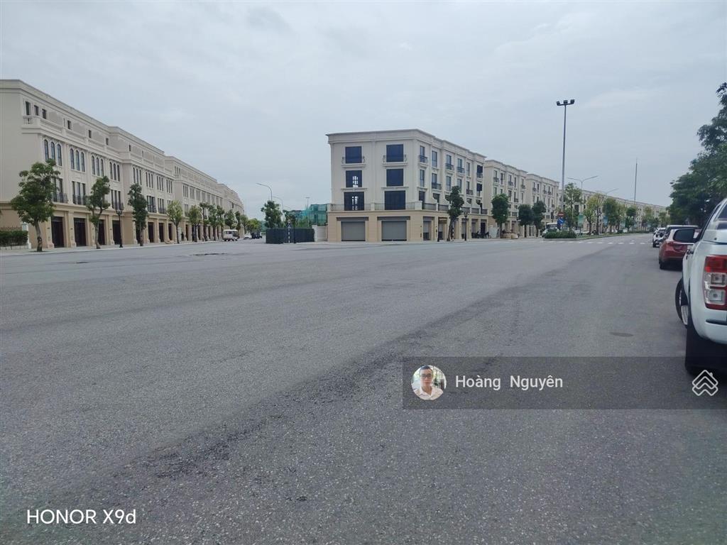 Siêu phẩm liền kề shop mặt đường tla635 vinhomes royal island