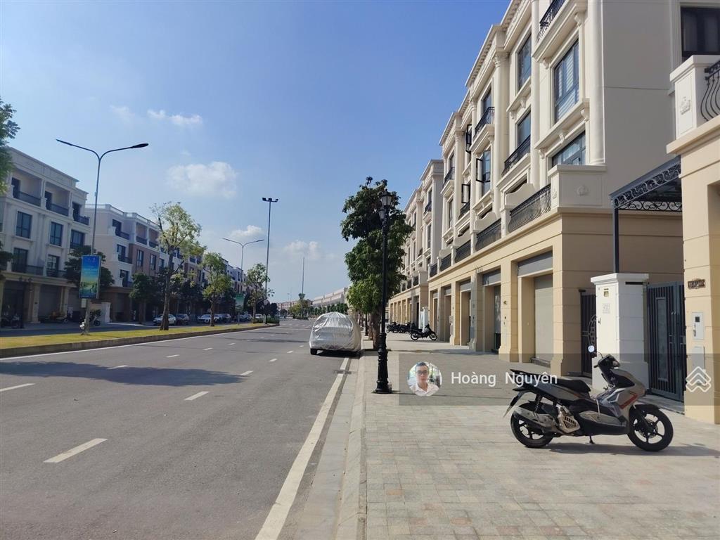 Chuyển nhượng căn shophouse mặt đường tla đã hoàn thiện cơ bản chỉ việc về ở và kinh doanh