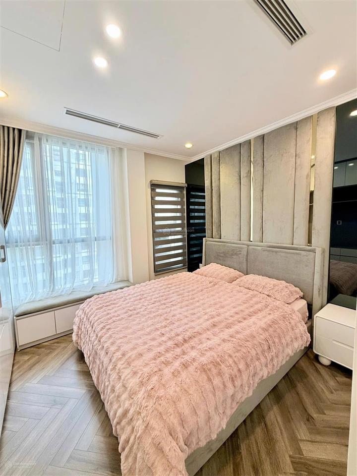 Bán chcc toà lilama 124 minh khai  dt 76m2 2pn. căn cực thoáng có ban công. cực hiếm