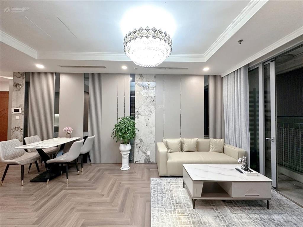 Bán chcc udic riverside 122 vĩnh tuy dt 69m2 2pn 2wc. căn góc cực thoáng