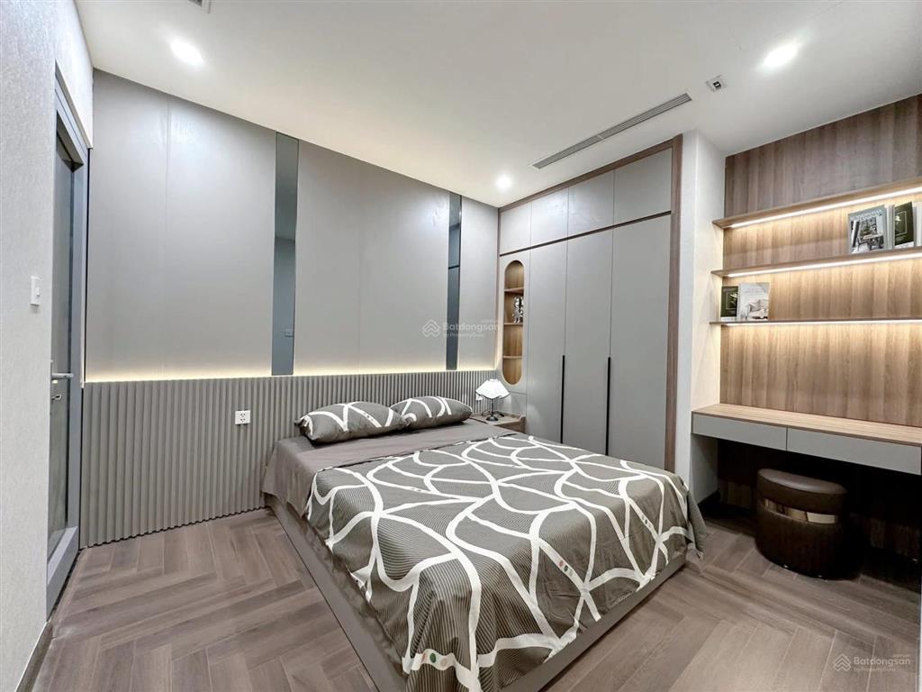 Bán chcc udic riverside 122 vĩnh tuy dt 69m2 2pn 2wc. căn góc cực thoáng